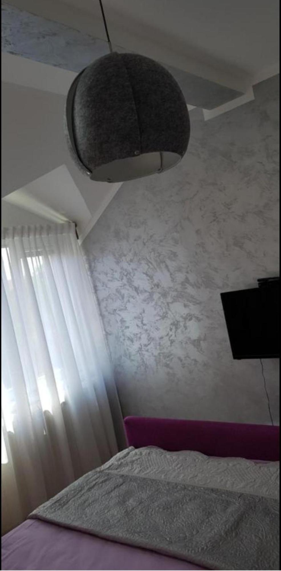 Lux Apartments With Pool Dex Zemun Polje Buitenkant foto